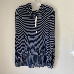 Brandy Melville Pullover